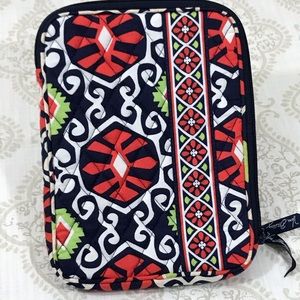 Vera Bradley Sun Valley Table E Reader Zippered Sleeve Cover